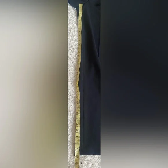 Aritzia The Effortless Pant™ - Crepette™ TALL - Picture 7 of 7